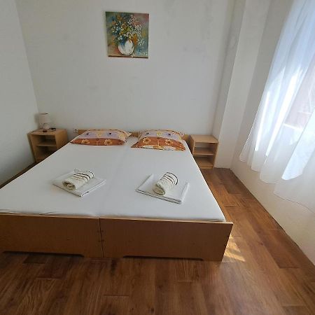 Kuca Za Odmor Dolovi Hotel Golubic  Luaran gambar