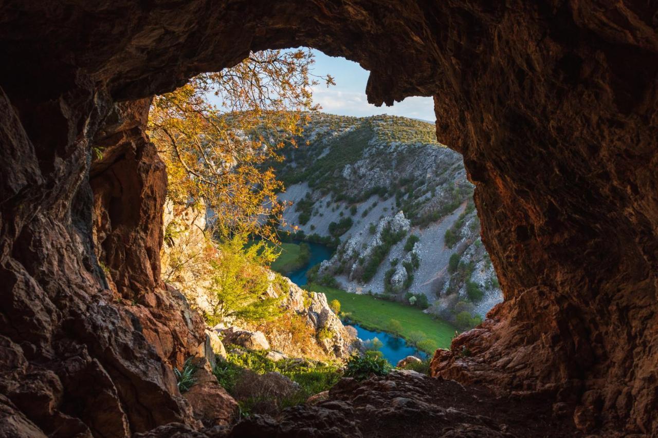 Kuca Za Odmor Dolovi Hotel Golubic  Luaran gambar