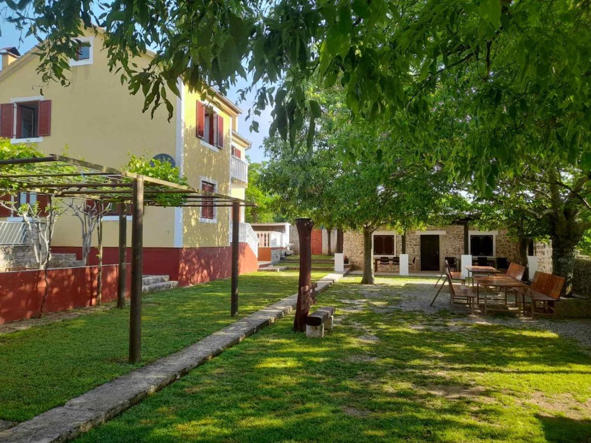 Kuca Za Odmor Dolovi Hotel Golubic  Luaran gambar